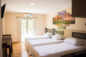 Гостиница Austral Hotel  Дос Де Майо